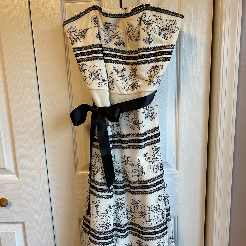 Vintage BCBG maxazria spring cocktail dress